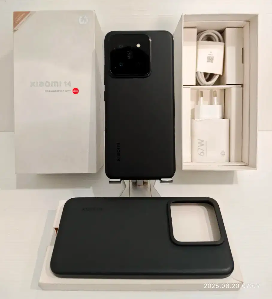 Xiaomi 14 5G 12/256 Gb Likenew 98% Original Garansi Ex resm bs TT/BT..