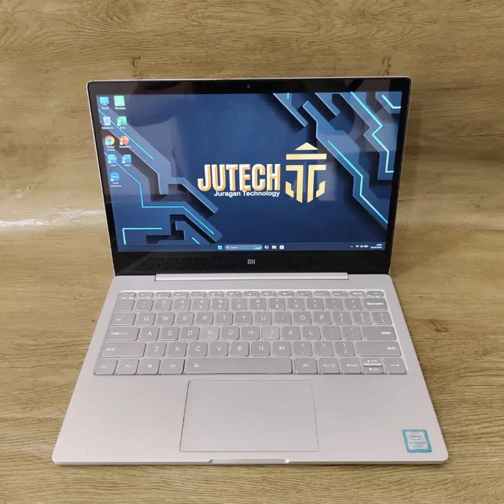 LAPTOP REDMI MI AIR SLIM CORE M3 GEN 8 bonus Mouse Baru Siap pakai [Bi