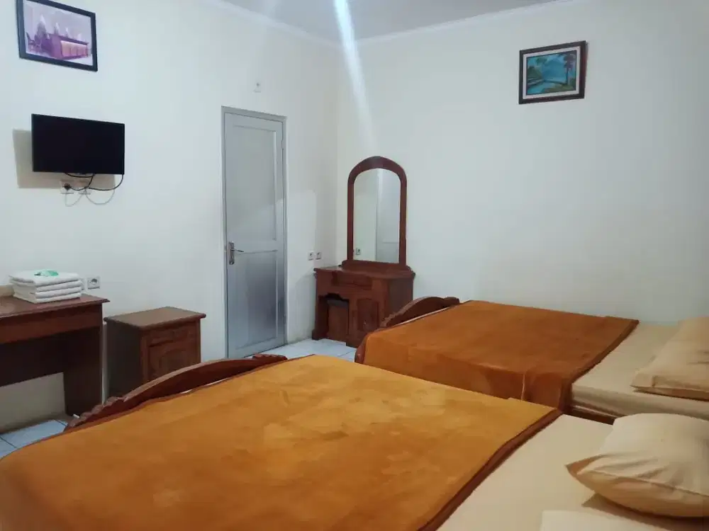 HOTEL DIJUAL di  LEMBANG TANAH Luas 1.792 M², 14 KAMAR