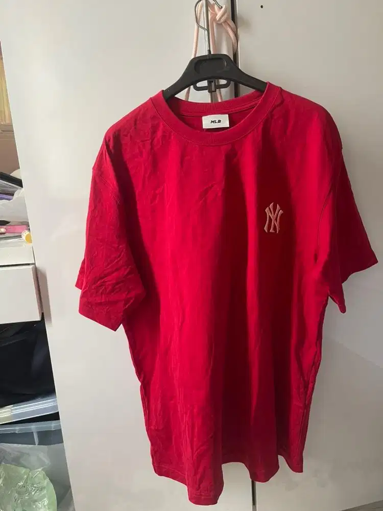 Kaos pria MLB merah