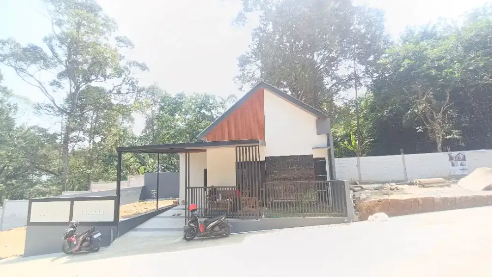 RUMAH CIAMIK SIAP HUNI SHM READY BISA KPR SEKITAR UNNES