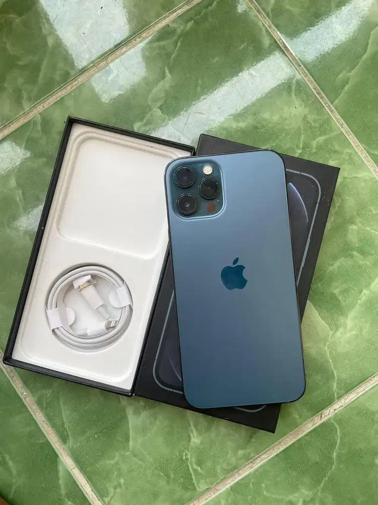 Iphone 12 pro max Ibox