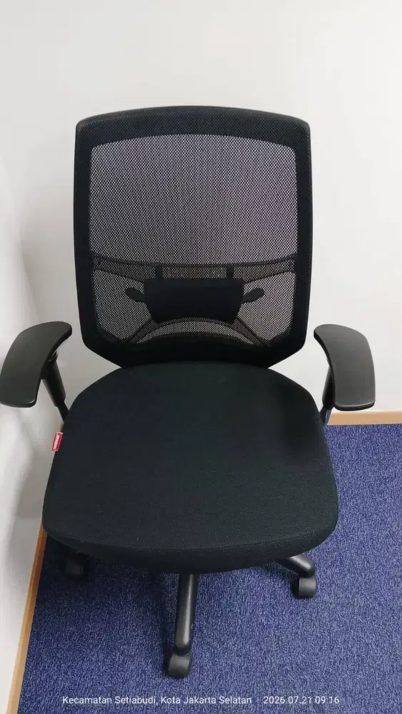Kursi Kantor Chairman Ergonomis – Kondisi Bagus, Siap Pakai