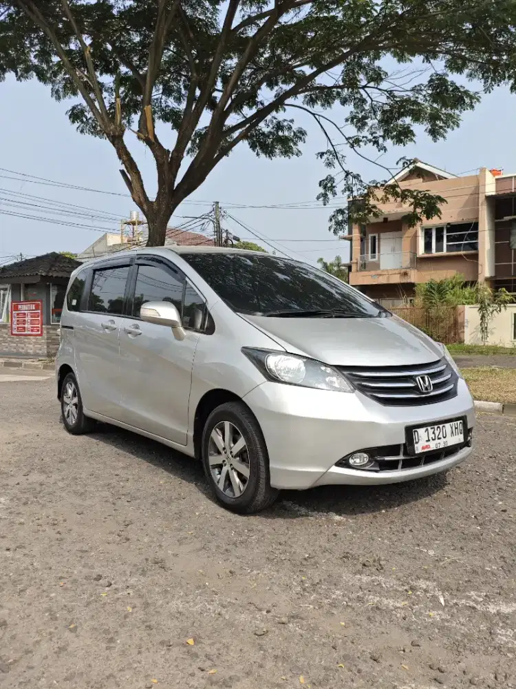 FREED PSD MATIC 2015 TERAWAT - MULUS & FULLSET