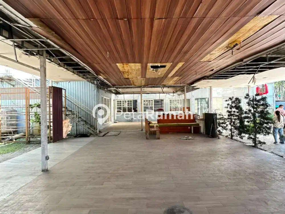 DISEWAKAN TEMPAT USAHA JALAN RINGROAD SIMPANG SUNGGAL EKS LCO (RICKY A)