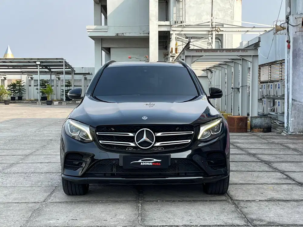 MERCEDES BENZ GLC 200 NIGHT EDITION 2019