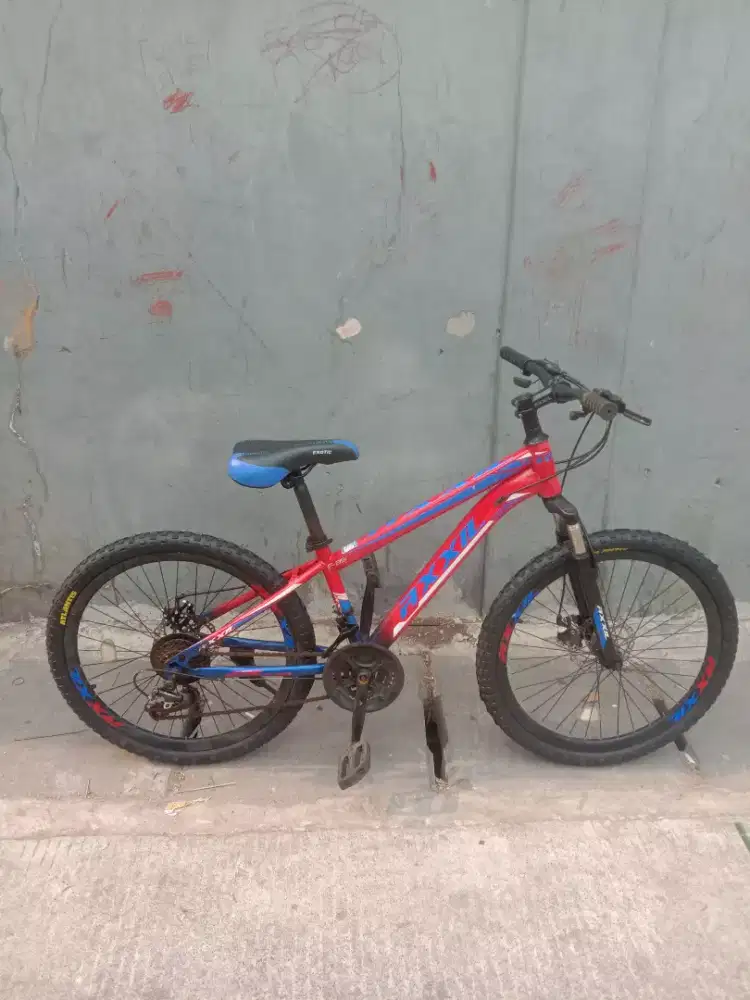 Jual sepeda gunung merk AXXIL  UK 24