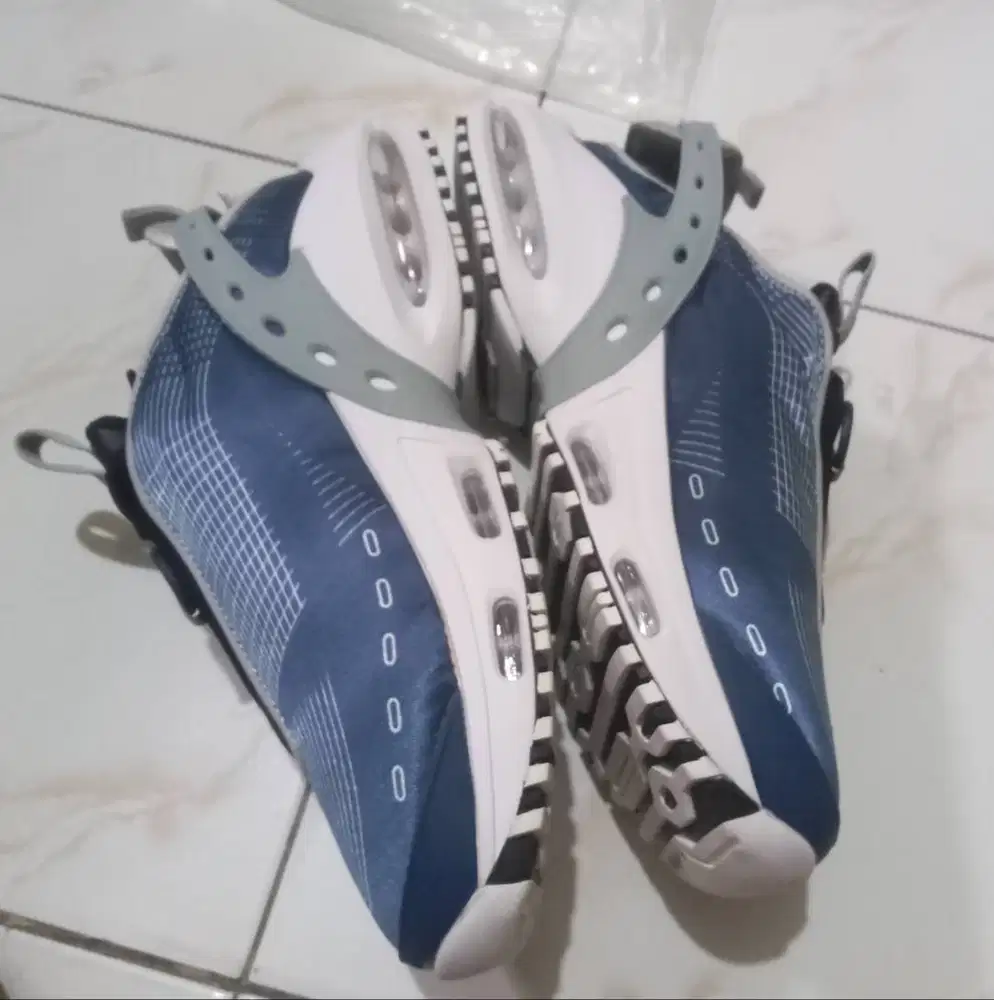Nike air max craze zipper