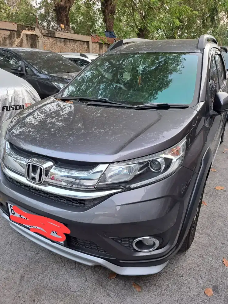 Jual mobil bekas Honda BRV prestige