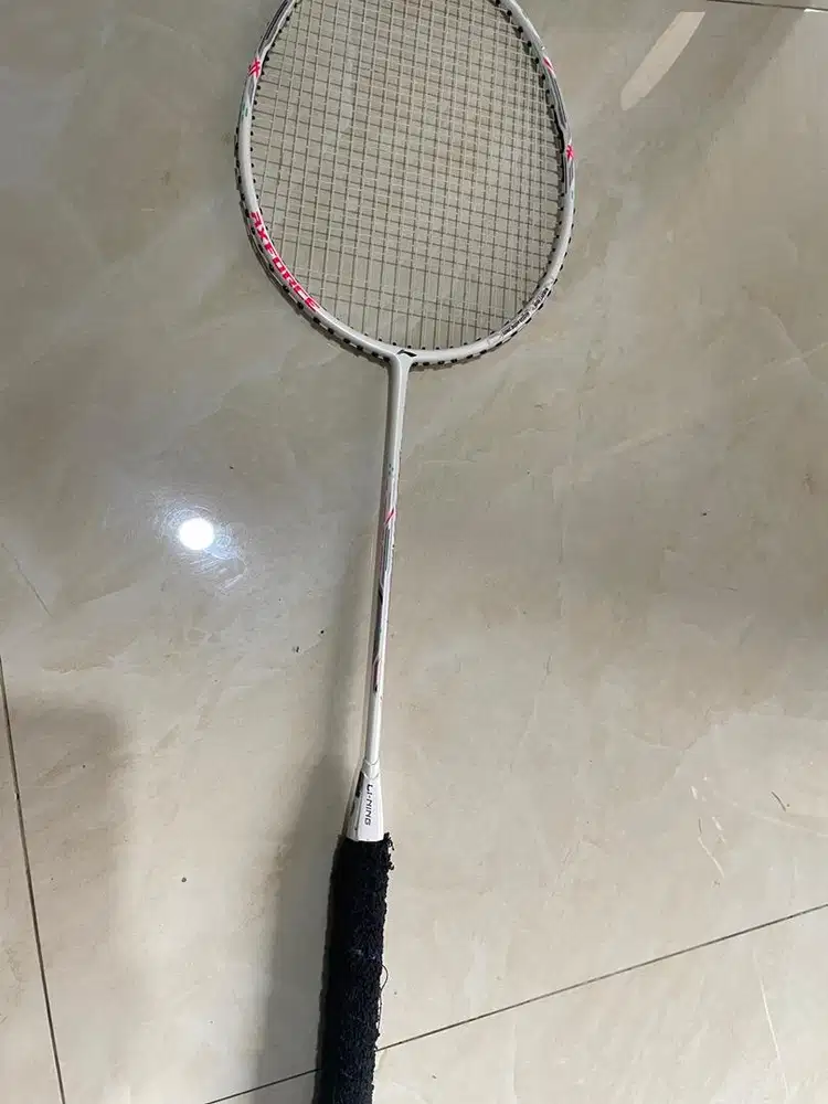 Dijual raket li ning axforce cannon 5U