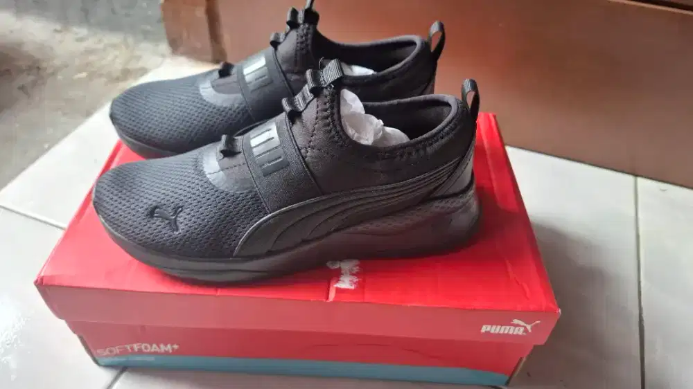 Puma Sepatu Sneakers Slip-On Anzarun Lite Black - 38