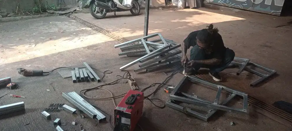 Jasa las panggilan