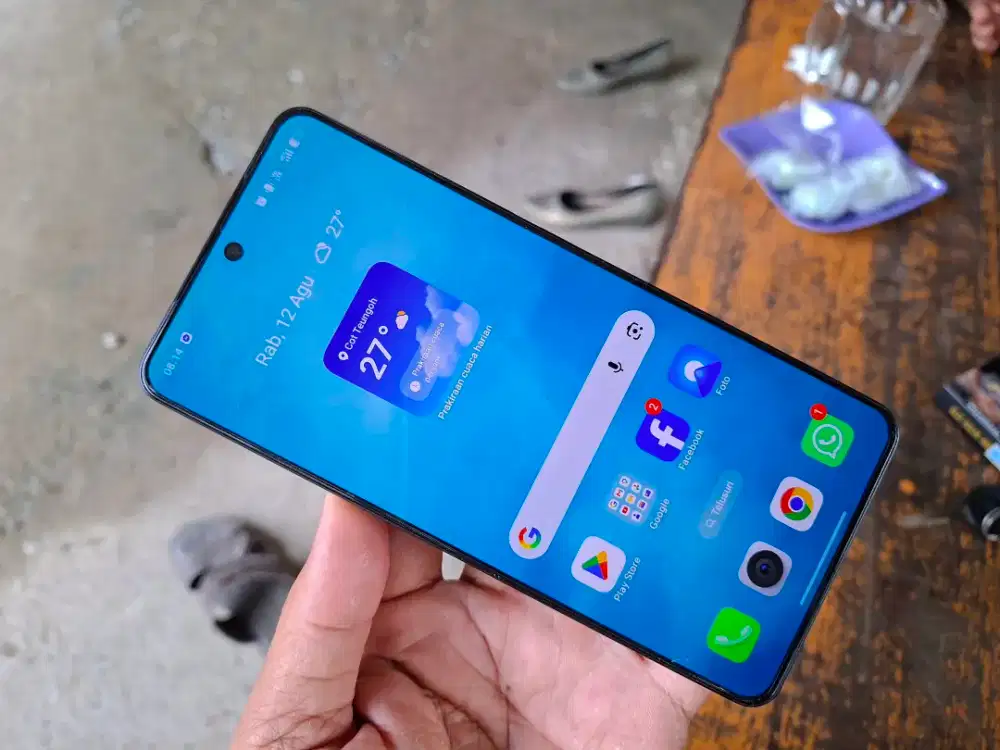 Realme GT 7T 12/256 second