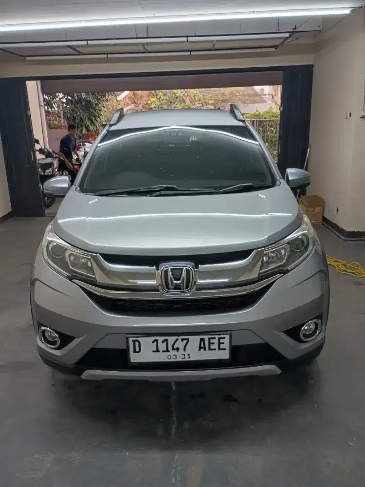 Honda BRV E 1.5 Matic , Low km , kondisi sangat baik
