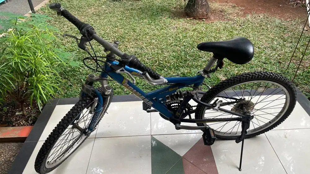 Sepeda Polygon Rapid Biru bekas