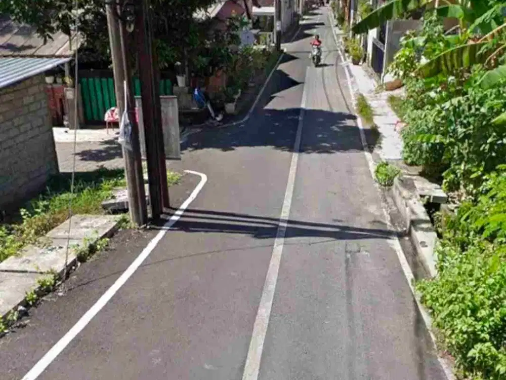 JUAL TANAH 200m2 LOKASI STRATEGIS JL TAMAN GIRI - BENOA, SANGAT COCOK UNTUK RUMAH TINGGAL
