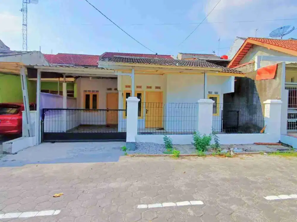 Rumah Bagus Siap Huni di Klodran dekat Solo