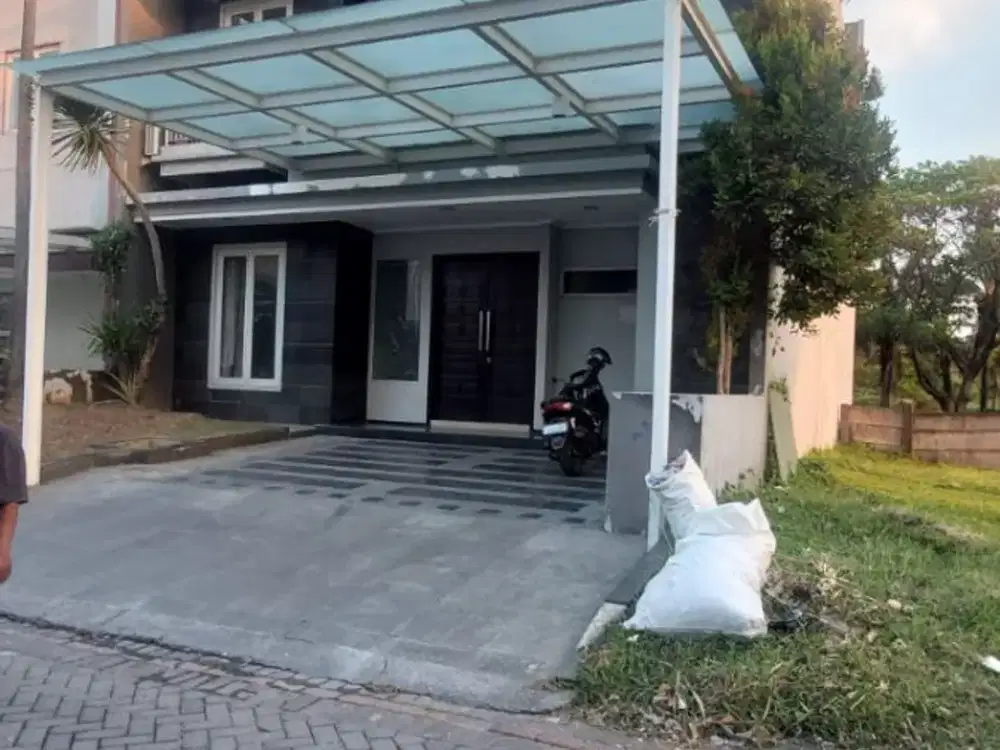 Rumah Villa Bukit Regency 2 Lantai Hunian Luas - Surabaya