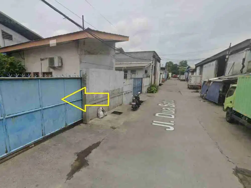 Dijual dengan cara lelang 3 bidang tanah dengan total luas 733 m2 berikut bangunan di Kota Adm. Jakarta Barat