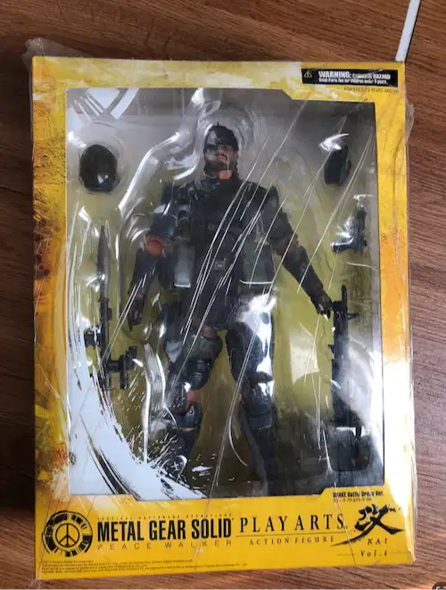 Play Arts Kai Vol. 4 Metal Gear Solid Peace Walker Snake Battle Dress