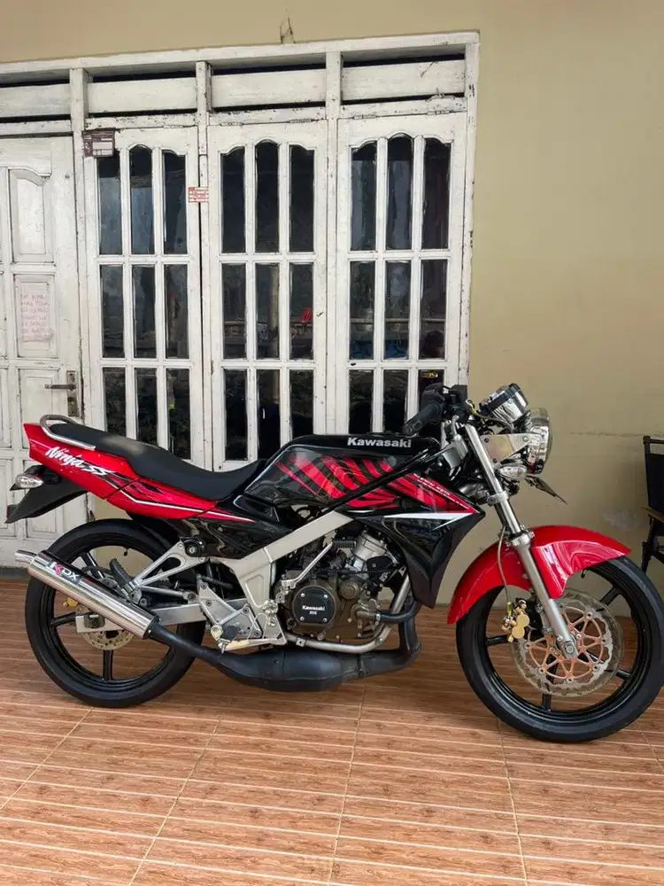 kawasaki Ninja R 2013