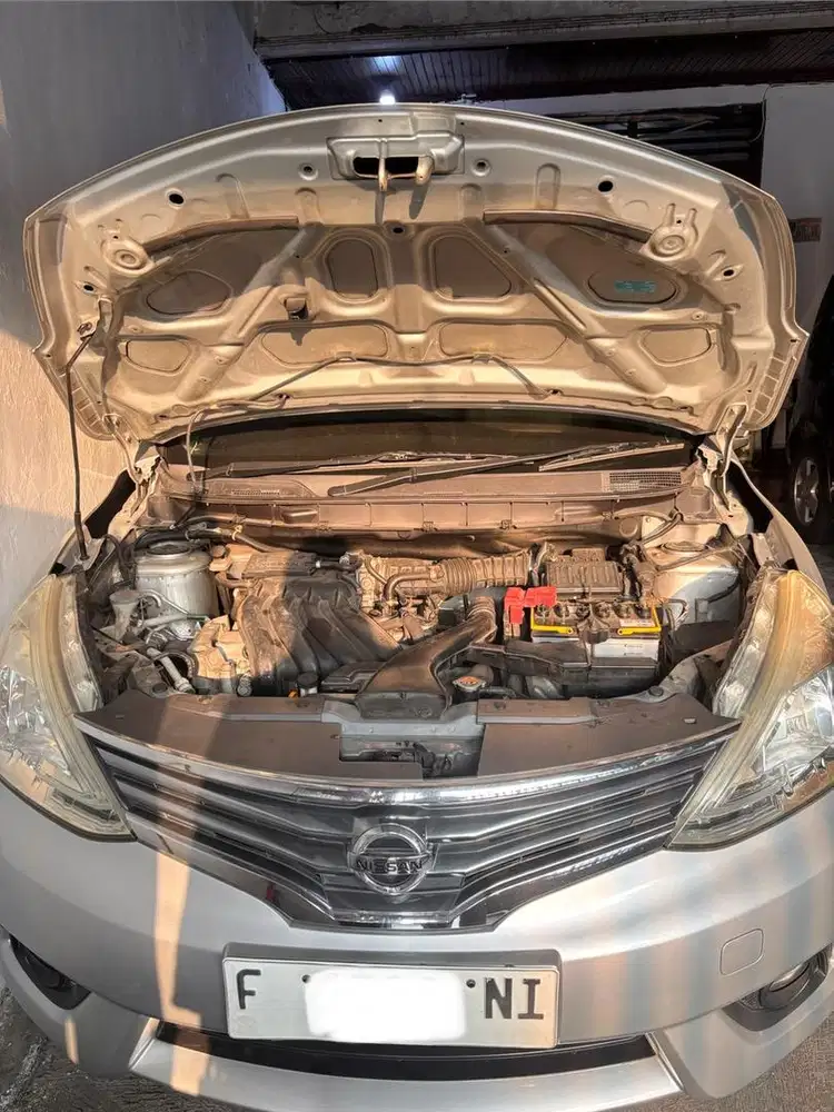 Nissan grand livina SV 2016