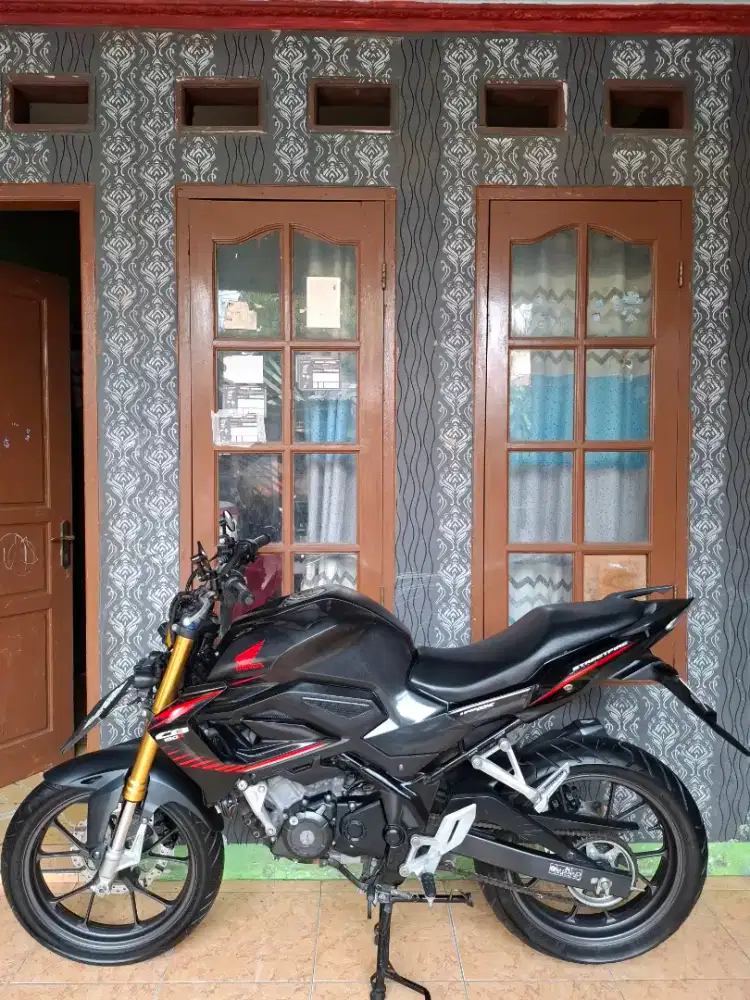 Honda cb led 150 tahun 2022