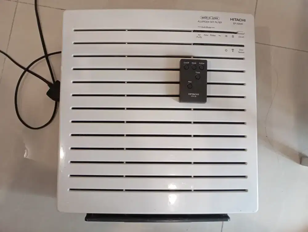 Hitachi EP-A3000 Air Purifier