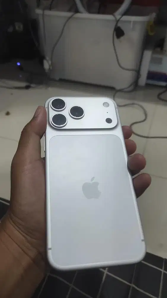Jual iphone 17 pro max 256gb - silver