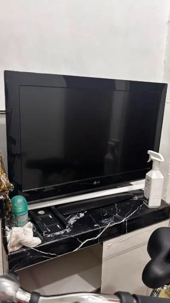 Tv LCD LG 32 bekas