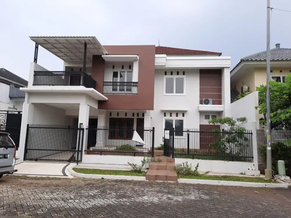 5 jd 3,8 M | Rumah Modern Cantik, Puspita Loka 240/500 Antik, 4 + 2 Kamar Asik, dekat Taman Kota Giri Vireya Golf Greencove BSD City