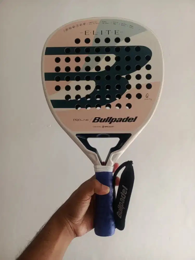 Raket Padel BULLPADEL seri elite w 2025