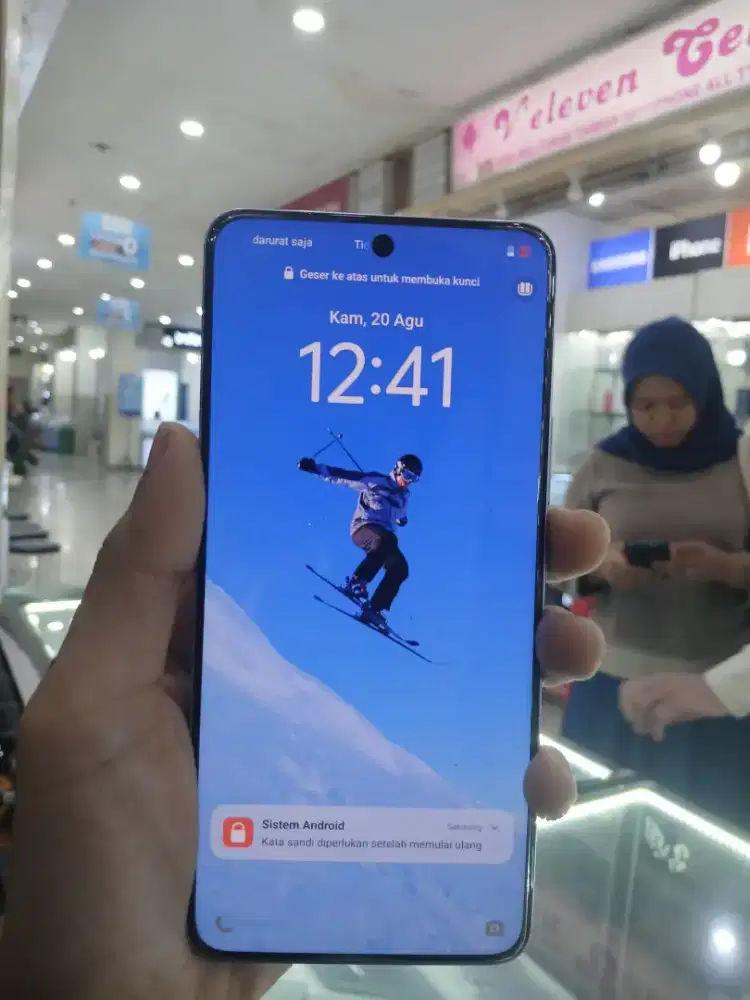 IQOO Z10 8/128 LIKE NEW