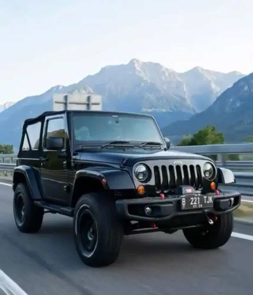 Rubicon JK Sahara 2013, 3600cc pentastar tangan pertama dari baru