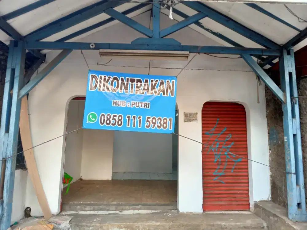 Disewakan rumah toko strategis