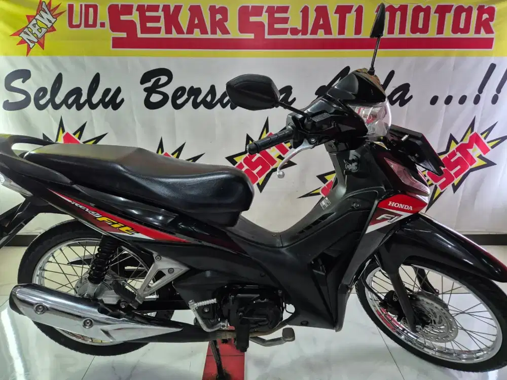 Revo fit fi spoek 2024 plat W..