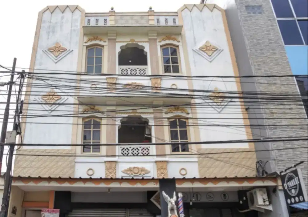DIJUAL! Rumah Usaha 4 Lantai Jakarta Barat