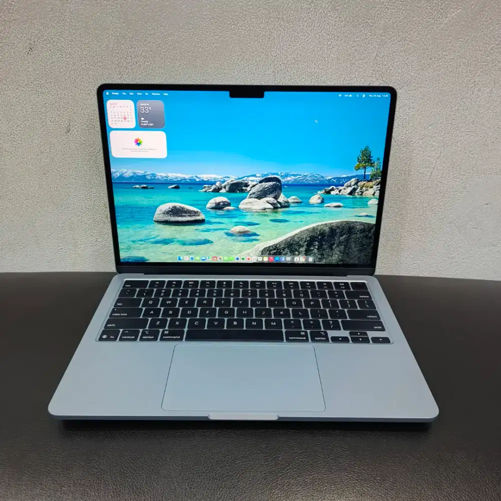 Macbook Air 13,6 inch 2025 Chip M4 RAM 16GB SSD 256GB ( No Box )