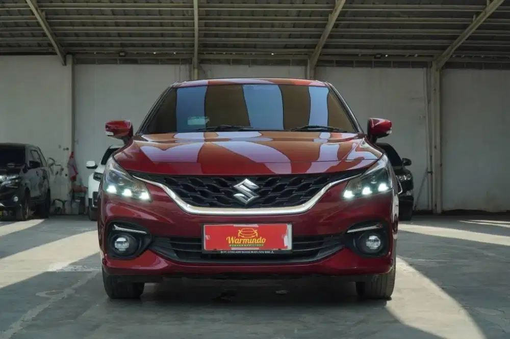 Suzuki Baleno HB Matic tahun 2023 Merah marun Hatchback AT DP minim