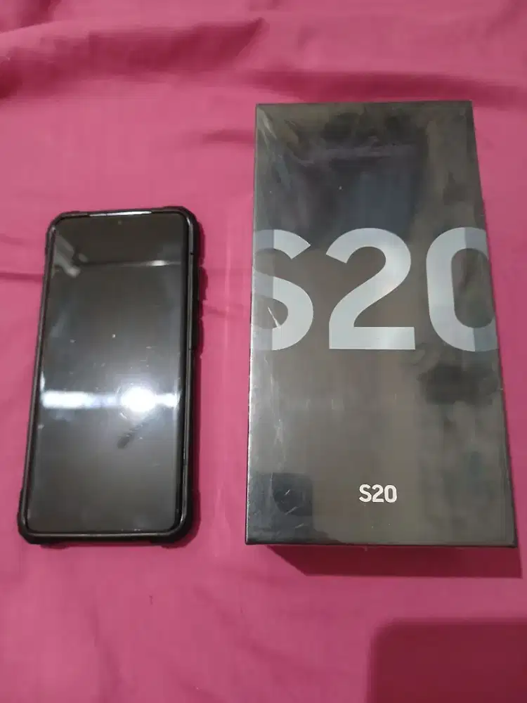 Jual handphone samsung S20 layar rusak