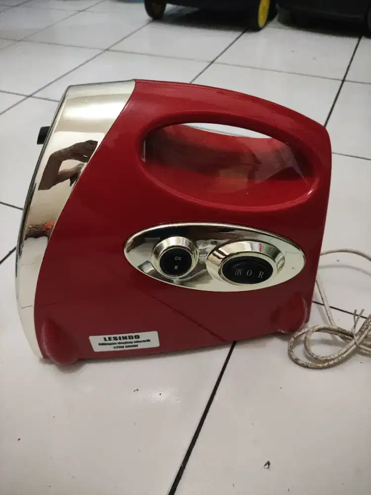 GILINGAN DAGING LESINDO