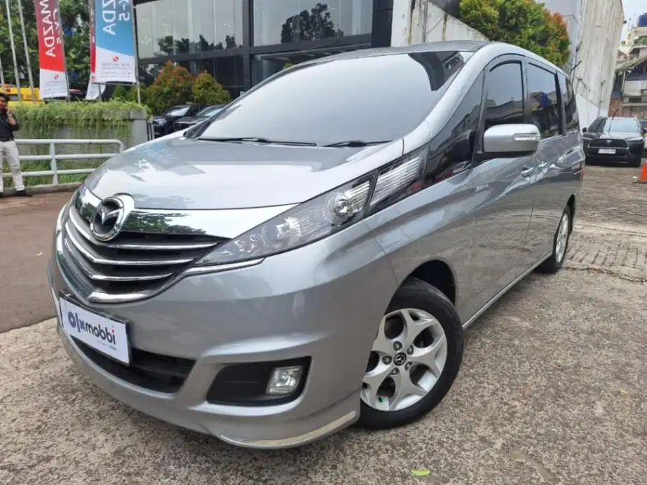 DP MURAH Mazda Biante 2.0 Skyactiv Bensin-AT 2017 Silver C4YVE