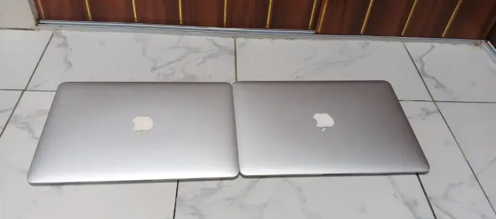 Macbook 2 unit matot