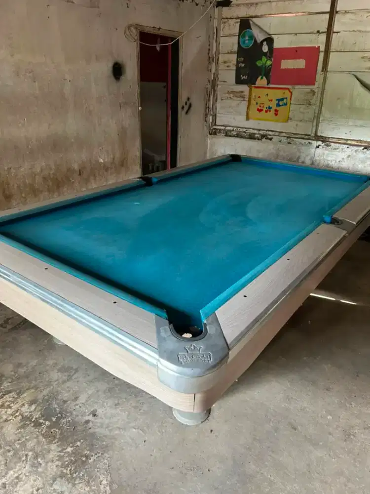 meja billiard 9 feet