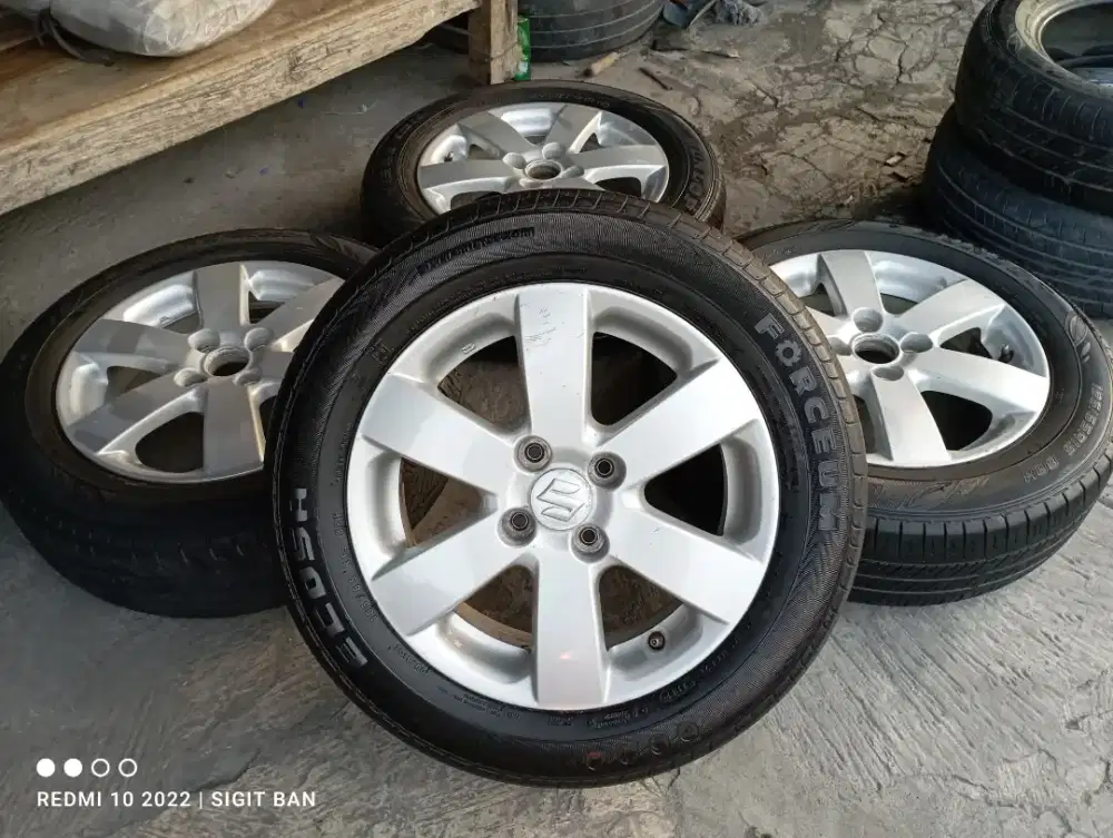 Velg swift r15 pcd 100