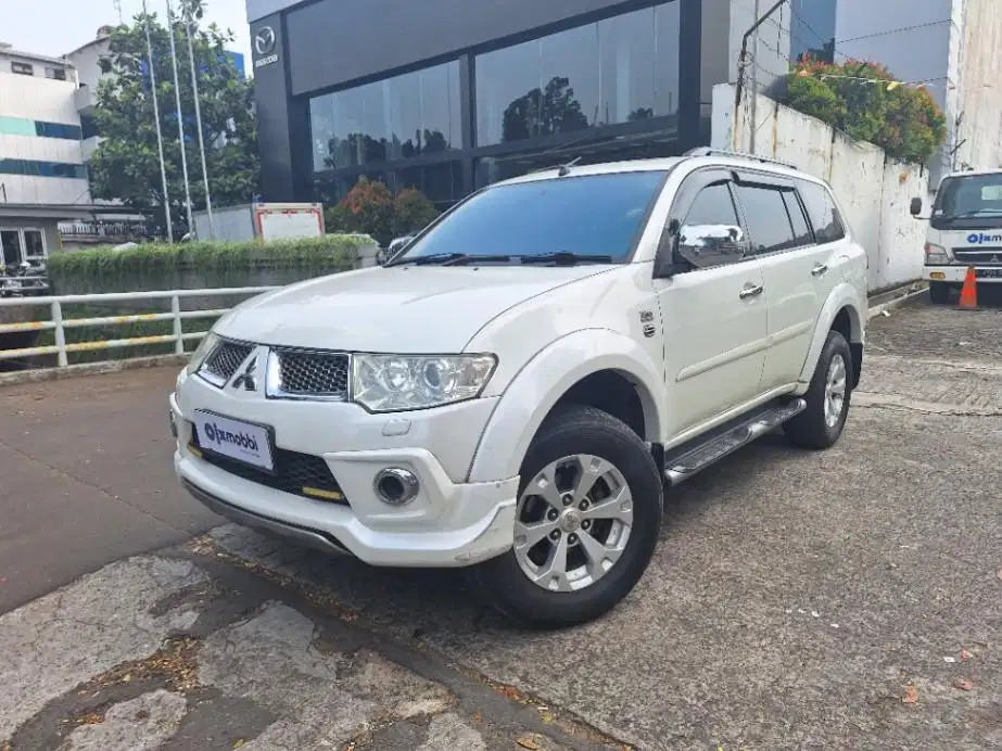 DP MURAH Mitsubishi Pajero Sport 2.5 Dakar 4x2 Solar-AT CSHHD