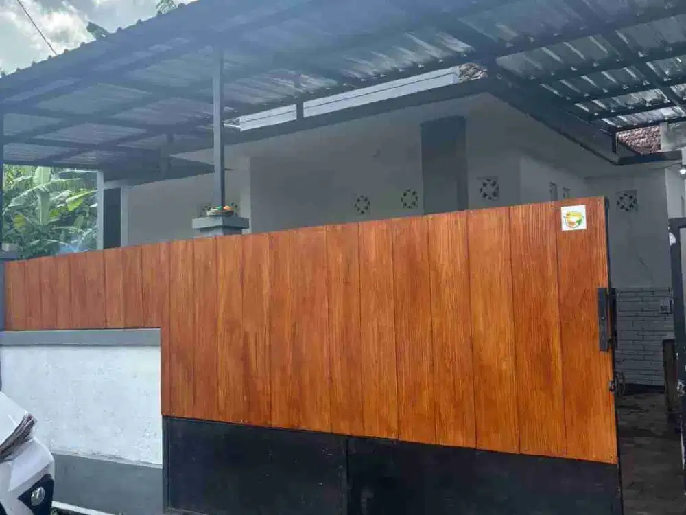 RUMAH SECOND LANTAI I COCOK UNTUK HUNIAN PRIBADI ATAU DISEWAKAN