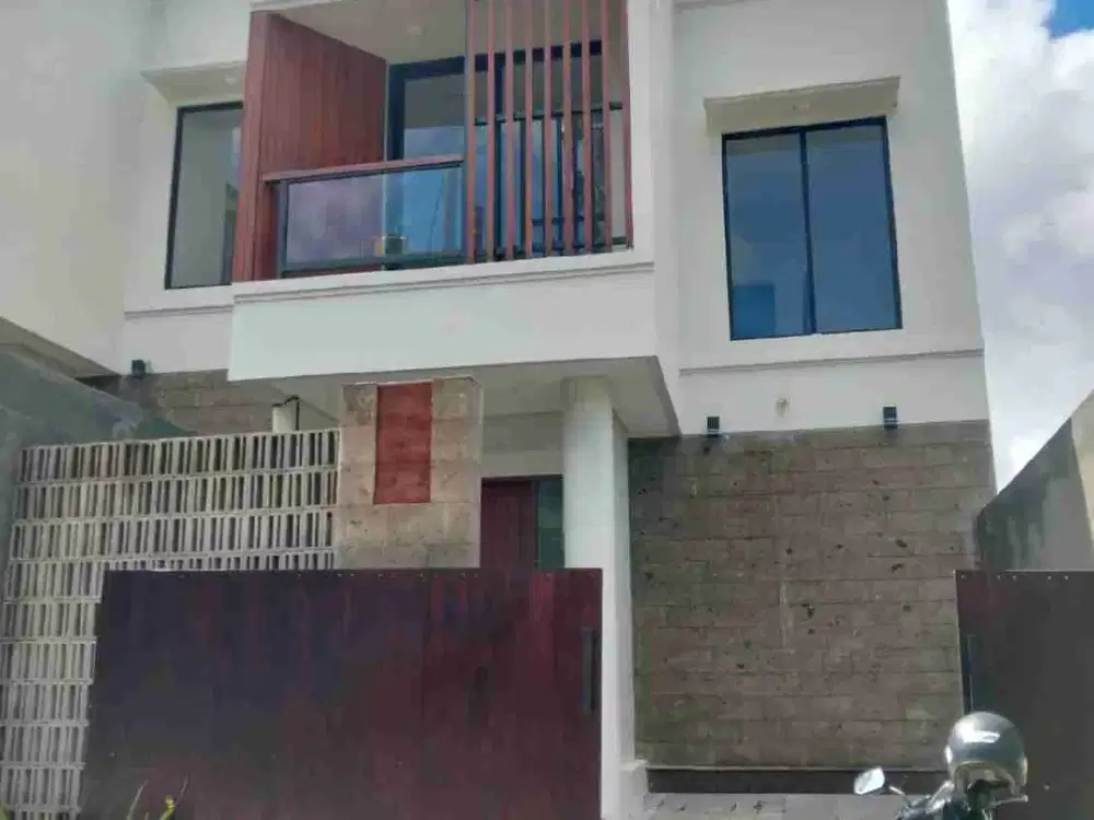 RUMAH MINIMALIS LANTAI II SARIDANA CARGO UBUNG KAJA DENPASAR