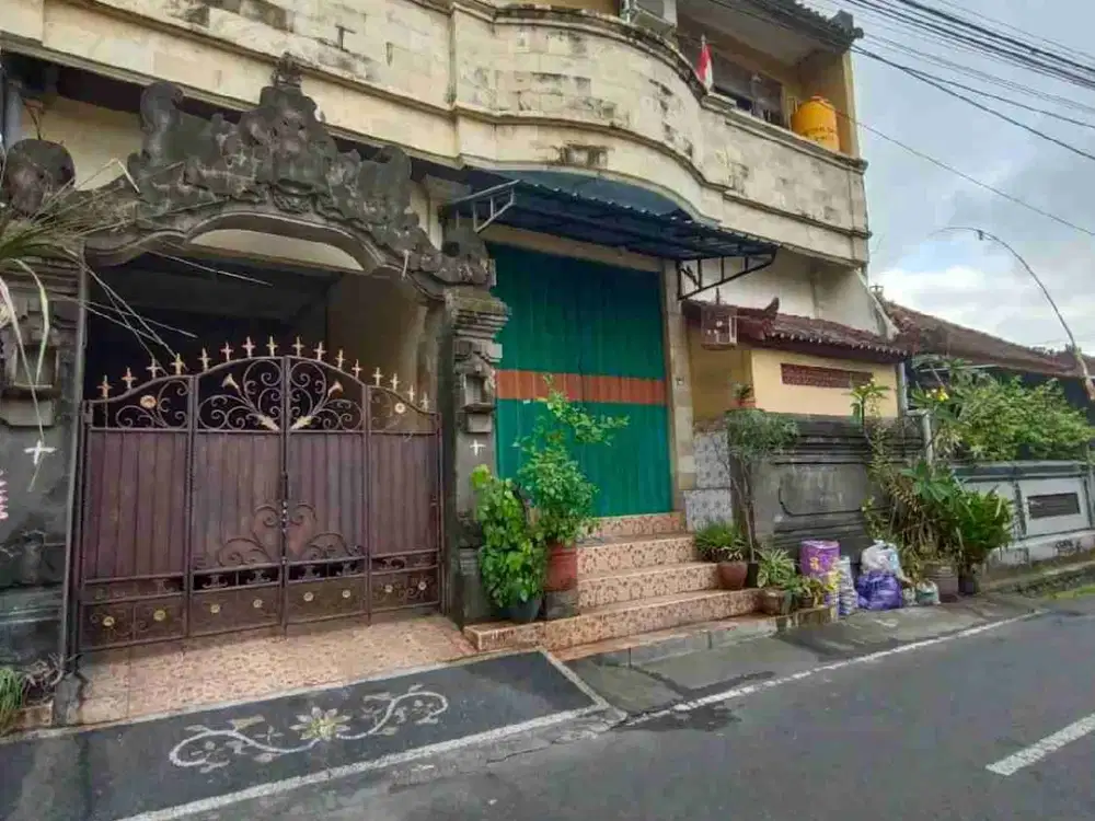 RUMAH SECOND LANTAI II DI DALUNG PERMAI BADUNG BALI