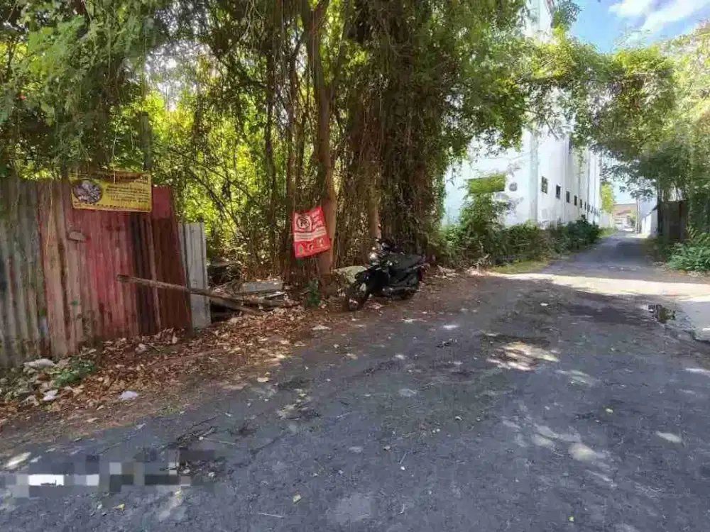 TANAH GLOGOR CARIK DENPASAR SELATAN  LOKASI SIAP BANGUN 
ZONA KUNING
DEKAT IMAM BONJOL, KUTA DAN SEMINYAK 
COCOK UNTUK RUMAH TINGGAL ATAU VILLA